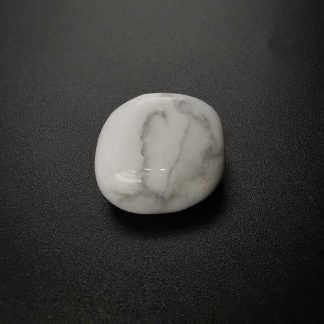 howlite pierre roulée