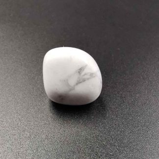 howlite pierre roulée