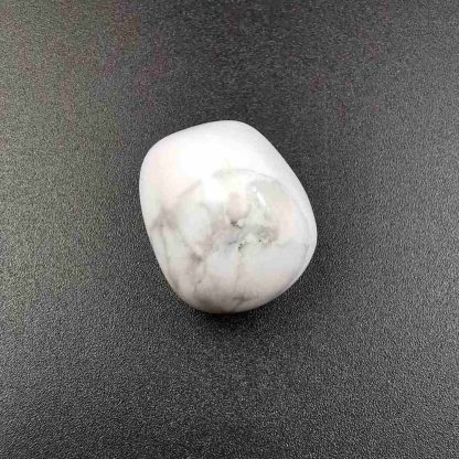 howlite pierre roulée