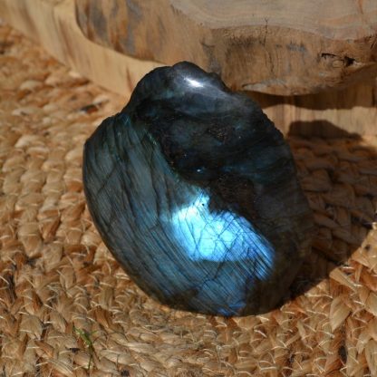 labradorite bleue