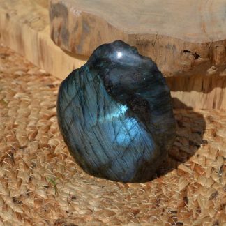 labradorite bleue