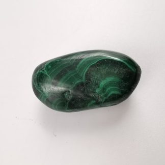 malachite pierre roulée